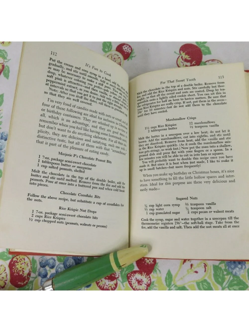 It's Fun to Cook Cookbook 1952 First Edition Cook Book Adele De Leeuw